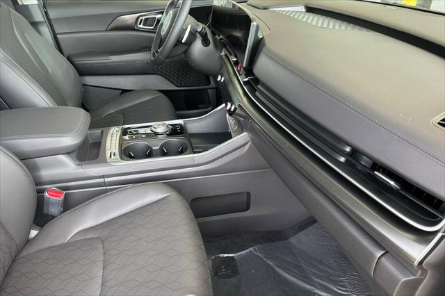2026 Kia Carnival MPV SX