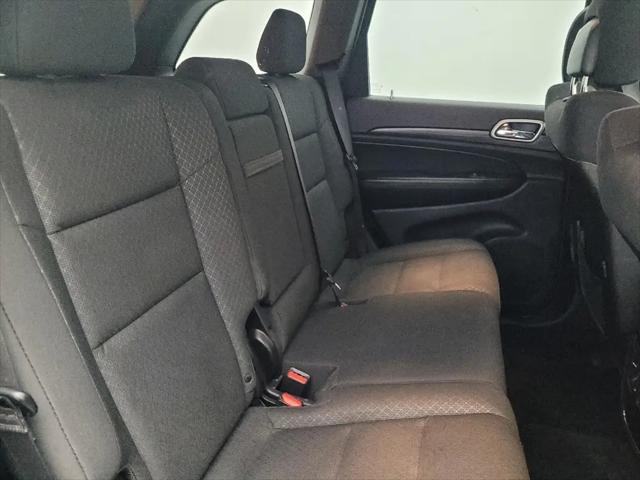2019 Jeep Grand Cherokee Laredo 4x2
