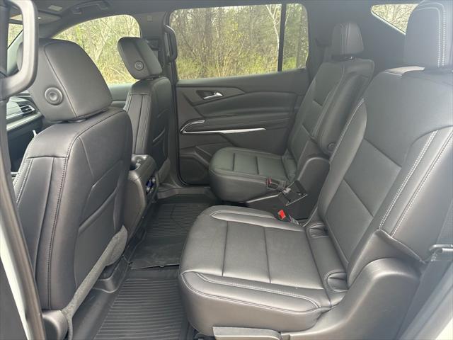 2026 Chevrolet Traverse AWD LT
