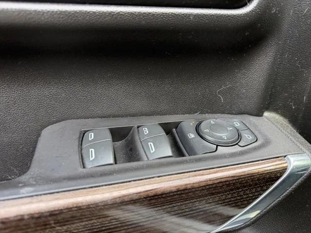 2021 Chevrolet Silverado 1500 4WD Crew Cab Short Bed RST