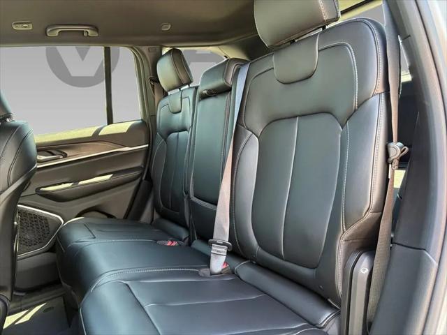 2026 Jeep Grand Cherokee Limited 4x2