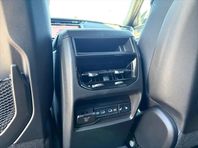 2026 Jeep Grand Cherokee Limited 4x2