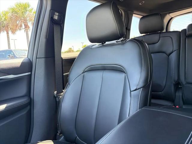 2026 Jeep Grand Cherokee Limited 4x2