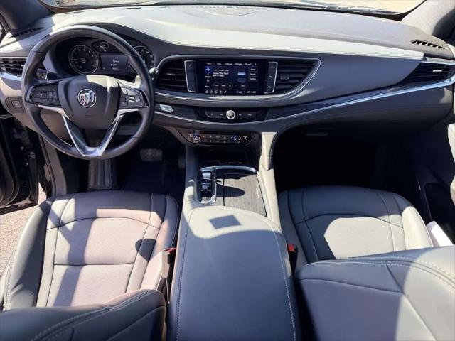2023 Buick Enclave Essence FWD