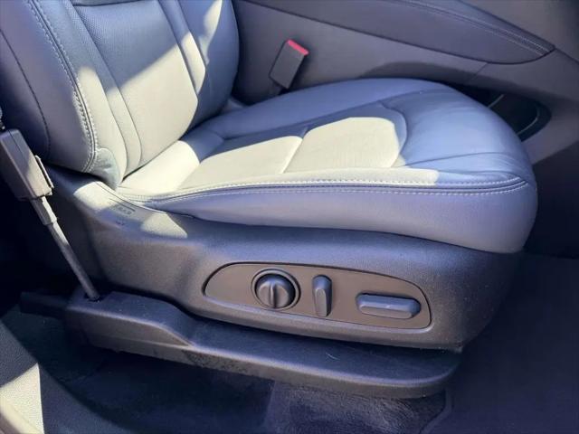 2023 Buick Enclave Essence FWD