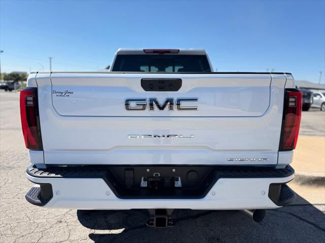 2026 GMC Sierra 2500HD Crew Cab, Standard Bed, Denali Ultimate, 4WD