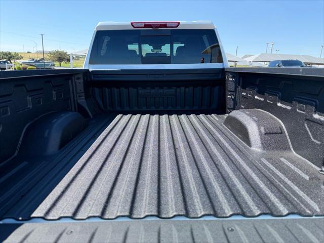 2026 GMC Sierra 2500HD Crew Cab, Standard Bed, Denali Ultimate, 4WD