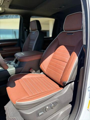 2026 GMC Sierra 2500HD Crew Cab, Standard Bed, Denali Ultimate, 4WD