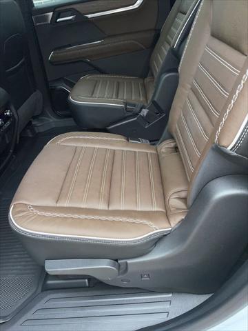 2026 GMC Acadia Denali Ultimate AWD