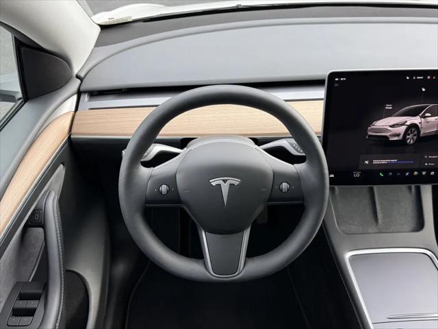 2024 Tesla Model Y Long Range Dual Motor All-Wheel Drive
