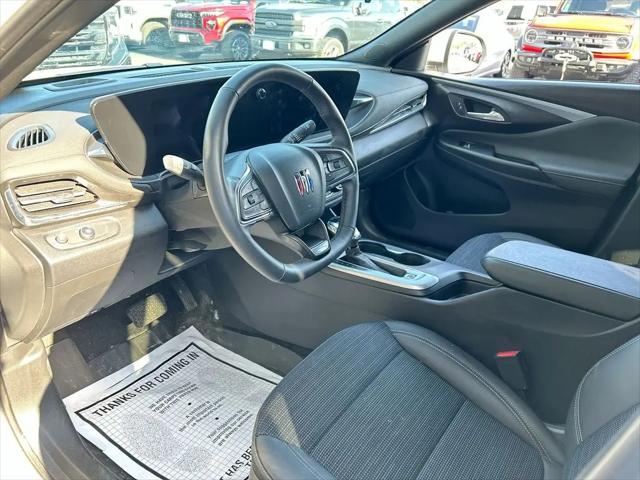 2024 Buick NV Preferred FWD