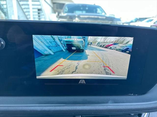 2024 Buick NV Preferred FWD