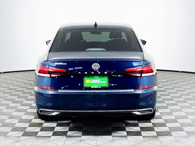 2022 Volkswagen Passat 2.0T SE