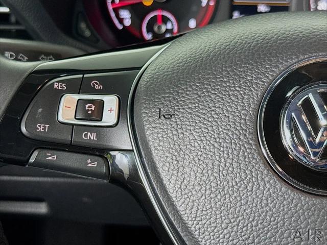 2022 Volkswagen Passat 2.0T SE