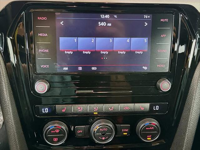 2022 Volkswagen Passat 2.0T SE