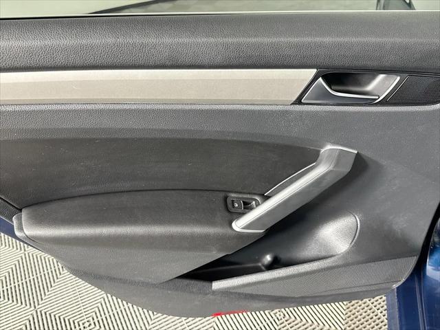 2022 Volkswagen Passat 2.0T SE