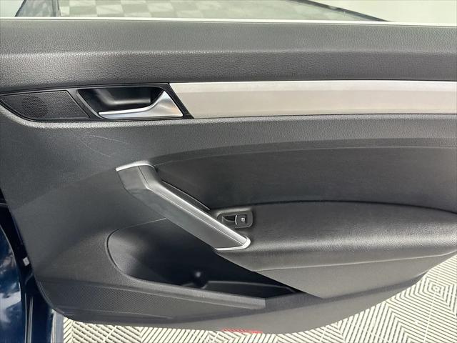 2022 Volkswagen Passat 2.0T SE