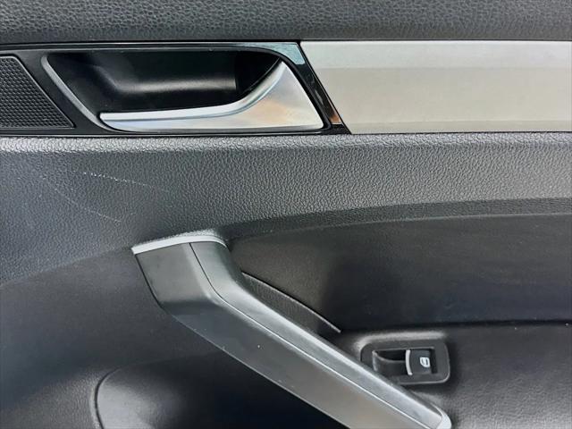 2022 Volkswagen Passat 2.0T SE