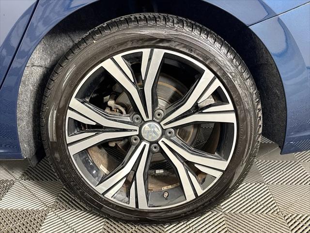 2022 Volkswagen Passat 2.0T SE