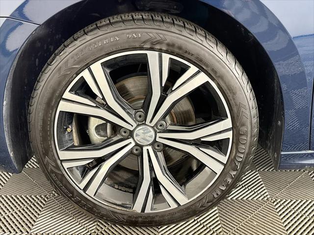 2022 Volkswagen Passat 2.0T SE