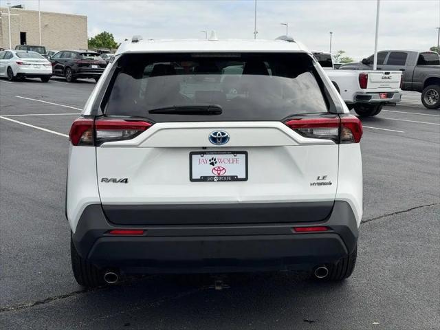 2024 Toyota RAV4 Hybrid LE