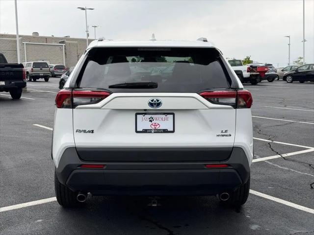 2024 Toyota RAV4 Hybrid LE
