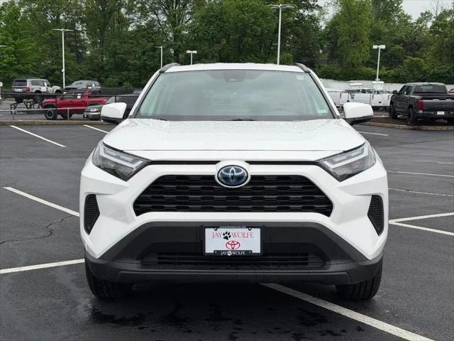 2024 Toyota RAV4 Hybrid LE