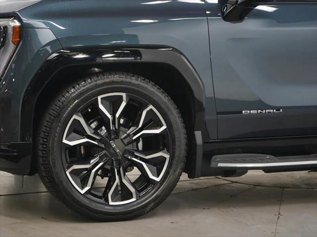 2025 GMC Sierra Max Range Denali