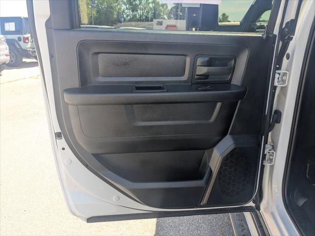 2024 Ram 2500 Tradesman Crew Cab 4x4 6'4" Box