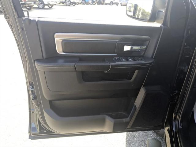 2023 Ram 1500 Classic Warlock Quad Cab 4x4 6'4" Box