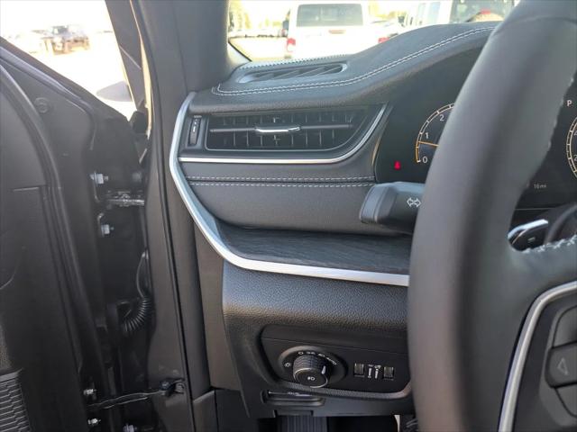 2025 Jeep Grand Cherokee L Limited 4x4
