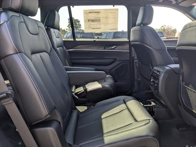 2025 Jeep Grand Cherokee L Limited 4x4
