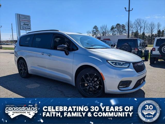 2026 Chrysler Pacifica Select for sale in Henderson, NC