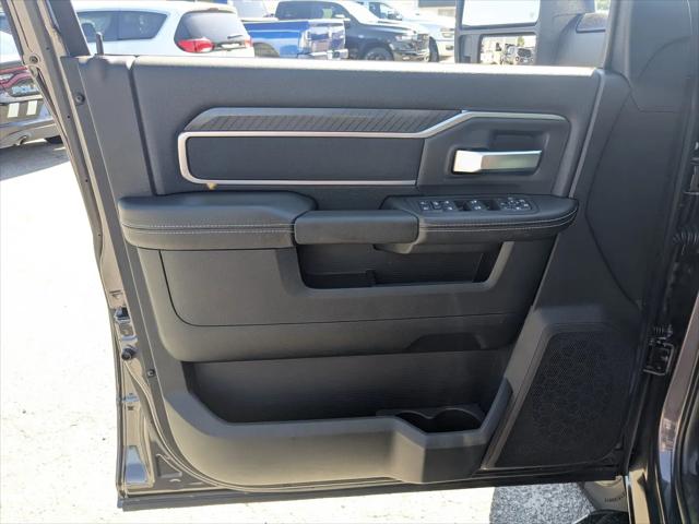 2026 Ram 3500 Big Horn Crew Cab 4x4 8' Box