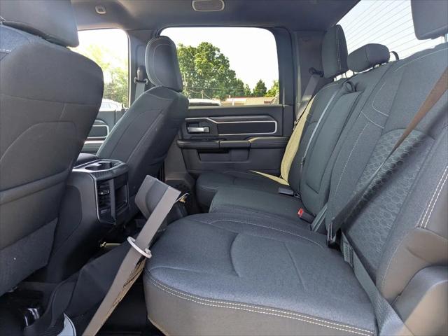 2026 Ram 3500 Big Horn Crew Cab 4x4 8' Box
