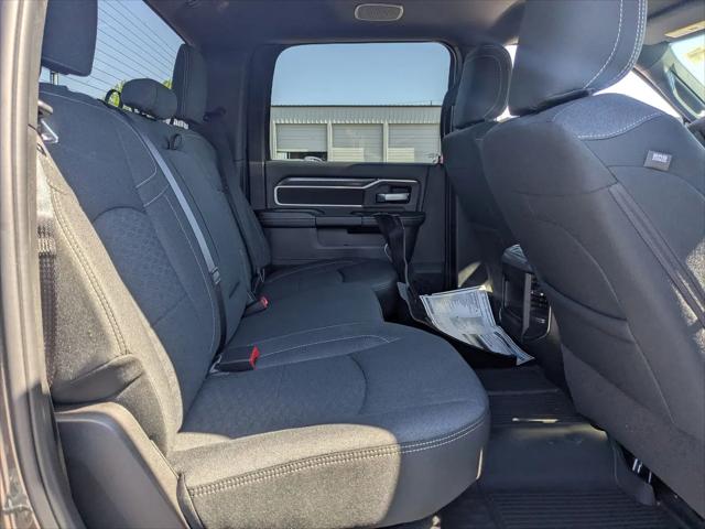 2026 Ram 3500 Big Horn Crew Cab 4x4 8' Box