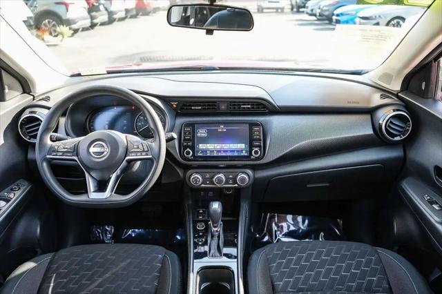 2024 Nissan Kicks SV Xtronic CVT