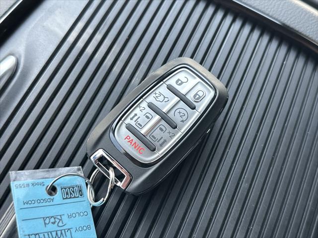 2027 Chrysler Pacifica PACIFICA LIMITED