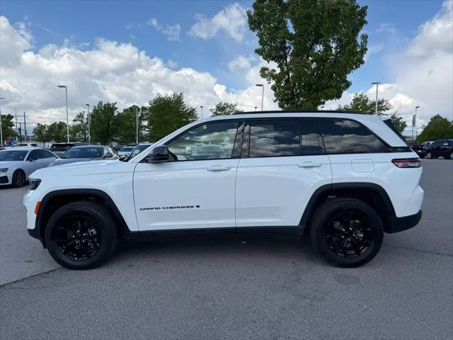 2025 Jeep Grand Cherokee Altitude 4x4