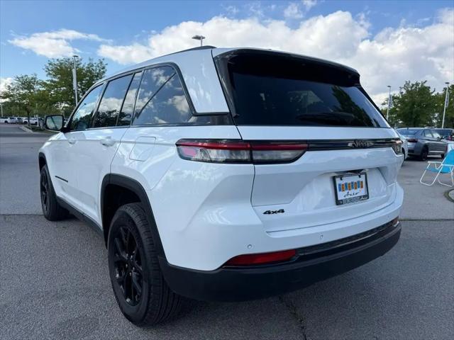2025 Jeep Grand Cherokee Altitude 4x4