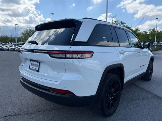 2025 Jeep Grand Cherokee Altitude 4x4