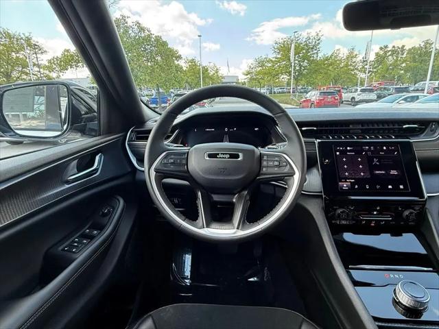 2025 Jeep Grand Cherokee Altitude 4x4