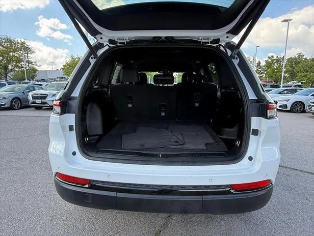 2025 Jeep Grand Cherokee Altitude 4x4