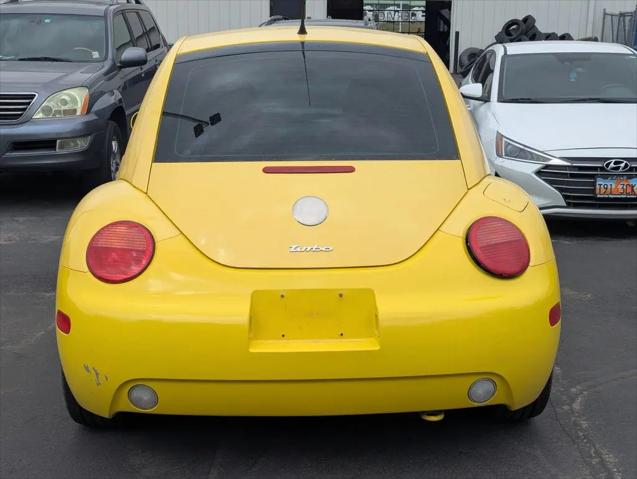 2002 Volkswagen New Beetle GLS