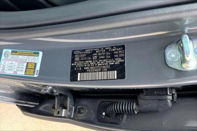 2026 Hyundai Elantra Hybrid Limited