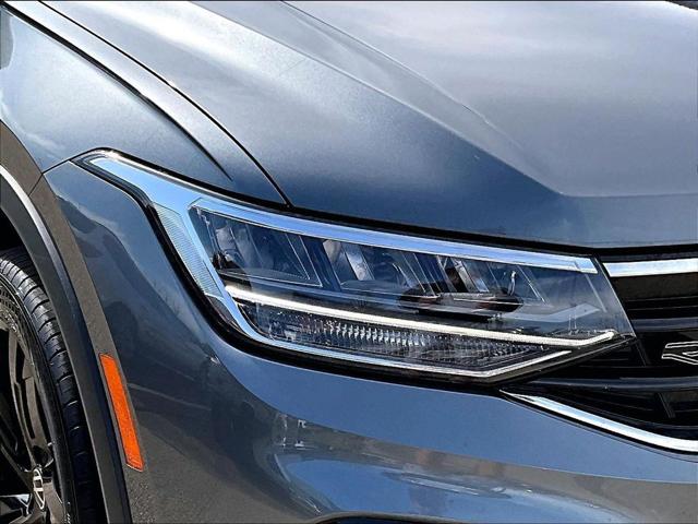 2024 Volkswagen Tiguan 2.0T SE R-Line Black