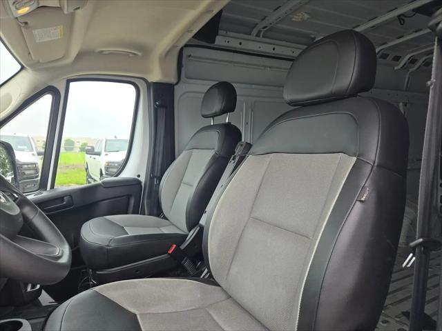 2025 Ram ProMaster 2500 Cargo Van Tradesman High Roof 159" WB w/Pass Seat