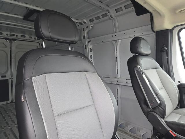 2025 Ram ProMaster 2500 Cargo Van Tradesman High Roof 159" WB w/Pass Seat