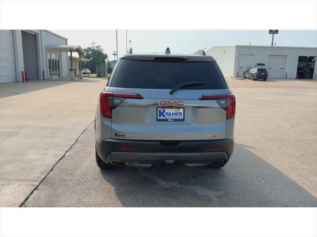 2023 GMC Acadia AWD AT4