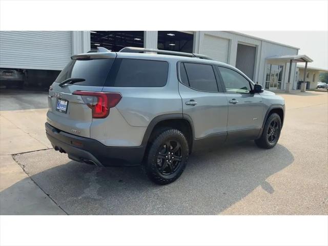 2023 GMC Acadia AWD AT4